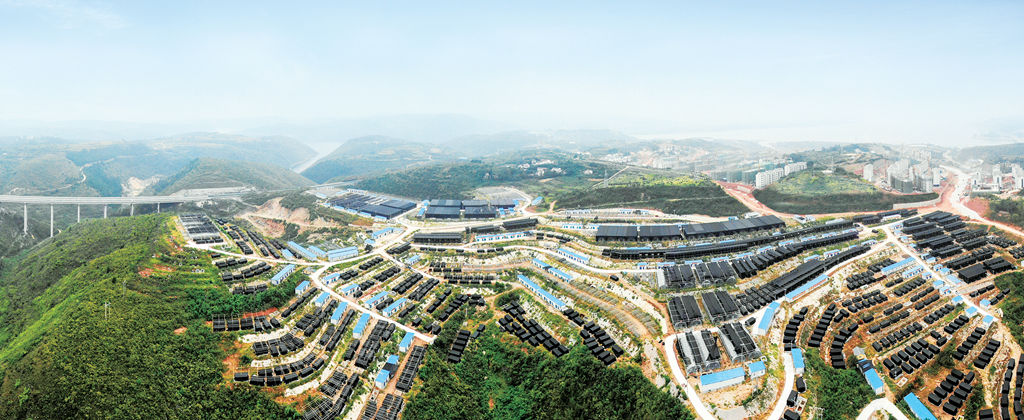 譚家灣鎮(zhèn)食用菌循環(huán)經(jīng)濟(jì)產(chǎn)業(yè)園